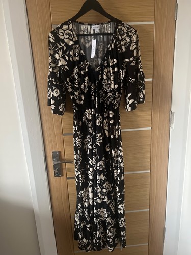 Bnwt wallis floral - wallis, midi