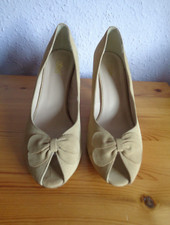 Court Shoe Size 7 By Lotus Beige Suede Peep Toe Bow Detail