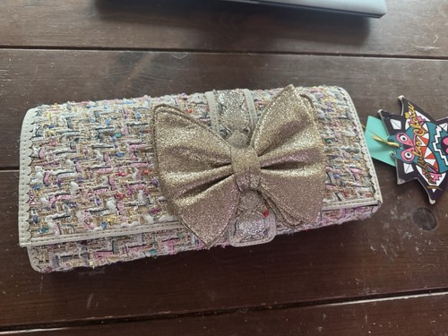 Irregular choice cookies and - choice,