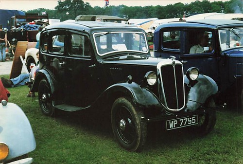 Vintage car photo approx x - 10,