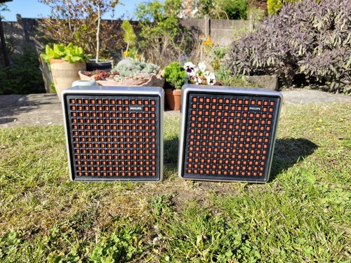 Upcycled philips stereo 1970s - philips,