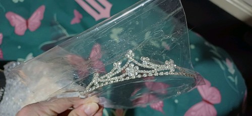 Jon richard tiara - jon,