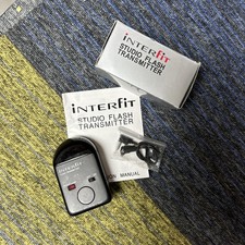 Interfit INT 411 IR studio