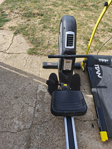 Titan power rowing machine - power,