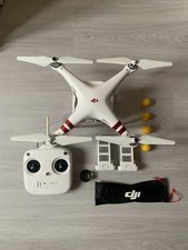DJI Phantom 3 drone in great condition barely used . Selling due to Upgrade 