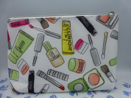 Clinique white cartoon - make, up