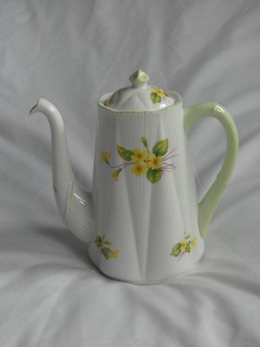 Shelley dainty primrose - dainty, coffee