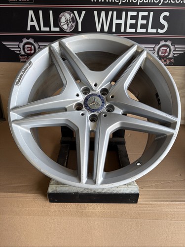 Mercedes class amg w221 - s,