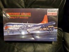 Minicraft Boeing B377