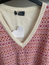 Luella 50% Cashmere V Neck