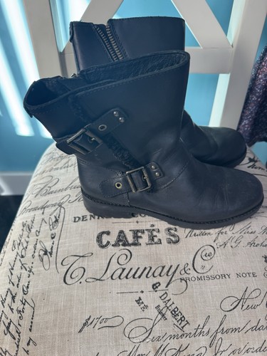 Women leather ugg black - leather,