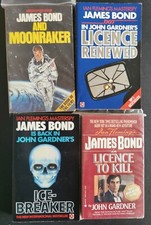 James Bond, 4 x Paperbacks