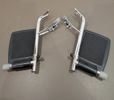 Chrome Wheelchair Footrests Feet With Gap Of 75mm