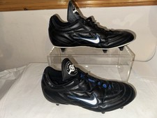Vintage Nike Tiempo 750