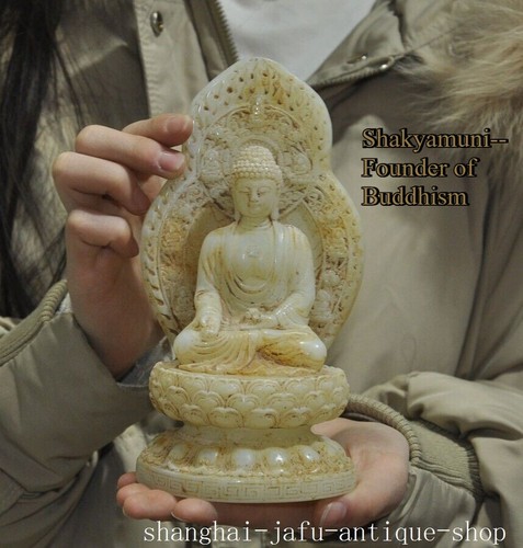 Old chinese buddhism temple - old,