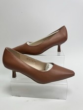 JD Williams Tan Court Shoes Size 7EEE New