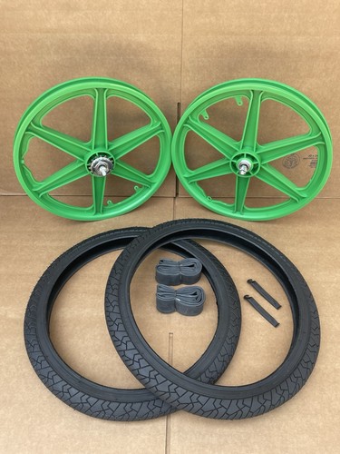 Bicycle plastic green - 20",