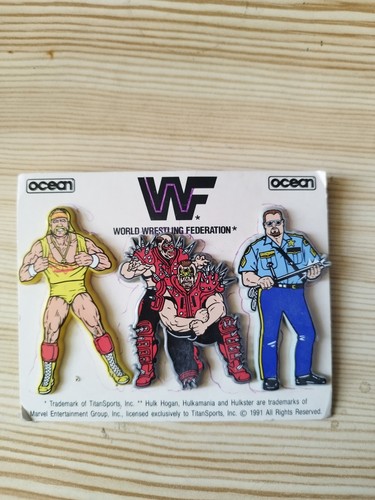 Wwf 1991 vintage button - wwf,