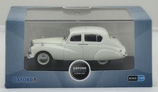 ​Oxford Diecast 1/43 Ivory