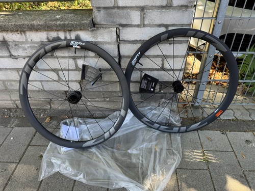 Zipp 303 wheelset - 303,