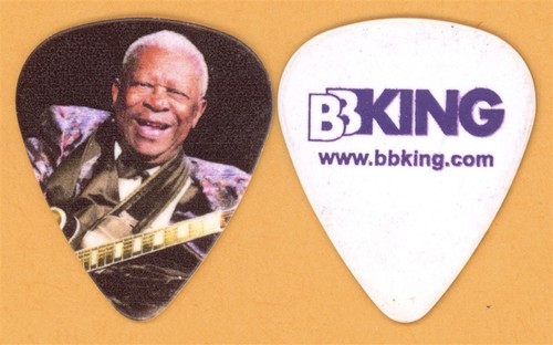King vintage guitar pick - king,