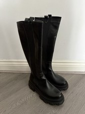 Kazar East 10 Men’s Black