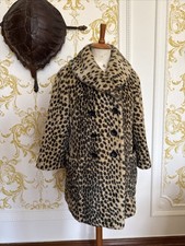 Faux Fur Leopard Print 3/4
