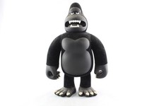 Urban Vinyl James Jarvis 12" King Ken Amos Toys Art Vinyl (Kaws Kidrobot)