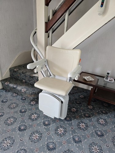 Handicare 2000 series - series, curved