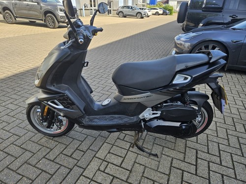 125cc moped peugeot speedfight - 125cc,