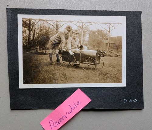Small old photo children - old,