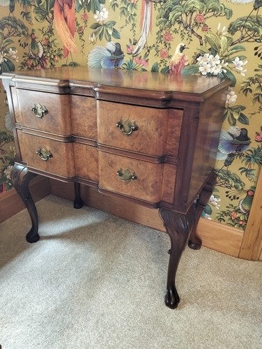 Vintage burr walnut queen - vintage,