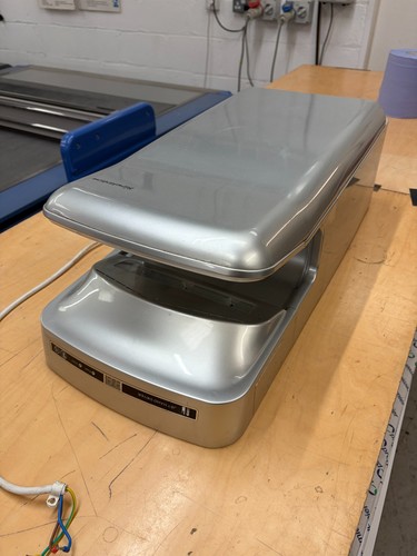 Electric hand dryer - hand,
