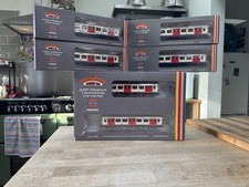 Bachmann London Underground Tube S Stock OO Gauge Model