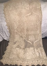 Old Hand Croche  Bed Spread