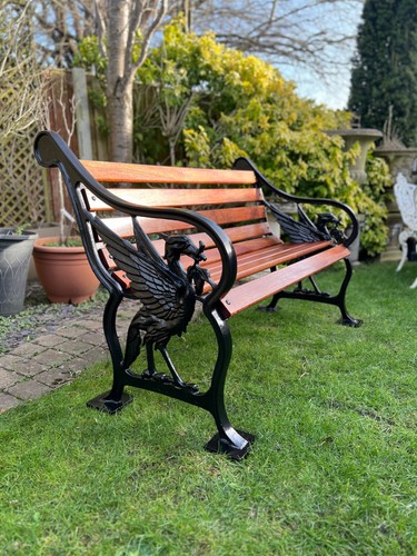 Liverbird cast iron garden - cast,