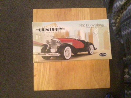 Testors 1935 red duesenberg - testors,