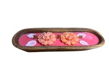 fragrance candle in wooden