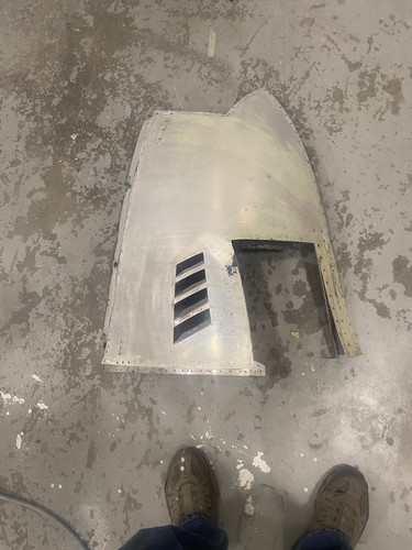 Cessna 210 lower - left, cowl