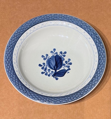 Royal copenhagen aluminia - /,