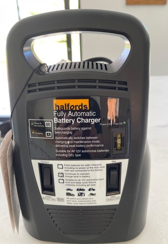 Halfords fully automatic 12v - automatic,