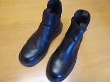 PAIR MENS BLACK GRAFTERS BOOTS UK SIZE 10 ACTIV-SLIP STYLE REF M808A #68