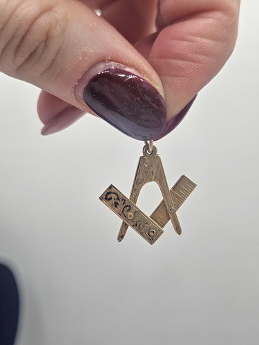 Pre loved 9ct gold - 9ct, masonic