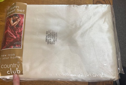 Ivory satin king size flat - ivory,