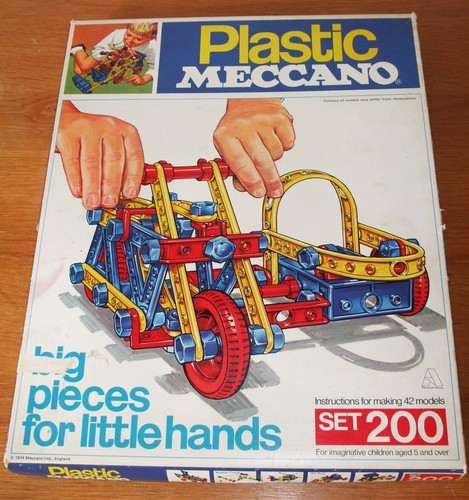 Vintage plastic meccano set - vintage,