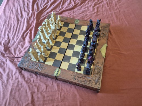 Antique hand carved wooden - antique,