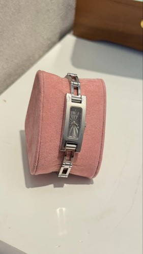 Gucci women watch - gucci,