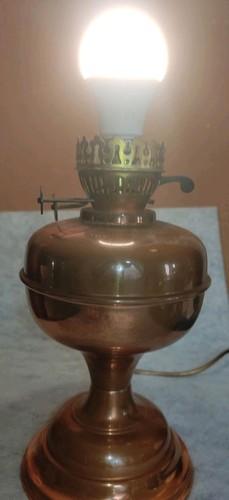 Vintage electric oil lamp - oil,