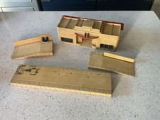 Hornby Dublo oo Through