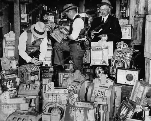 Slot machines raid law - machines,